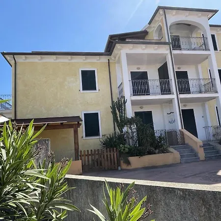 Apartment Affittimoderni - La Casa Di Lavinia *