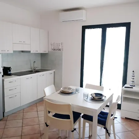 Apartment Affittimoderni - La Casa Di Lavinia Valledoria (Sardinia)